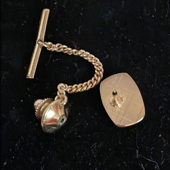 Vintage MCM Art Deco turquoise tone filled tie tack w/gold tone airplane & chain - Picture 6 of 7